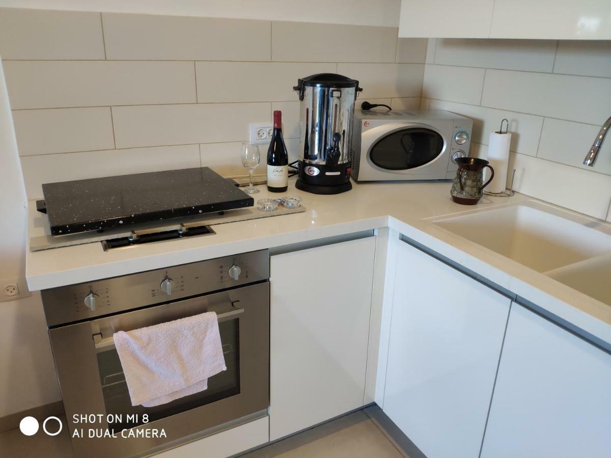 Naama New Boutique Apartment Baitulmaqdis Luaran gambar